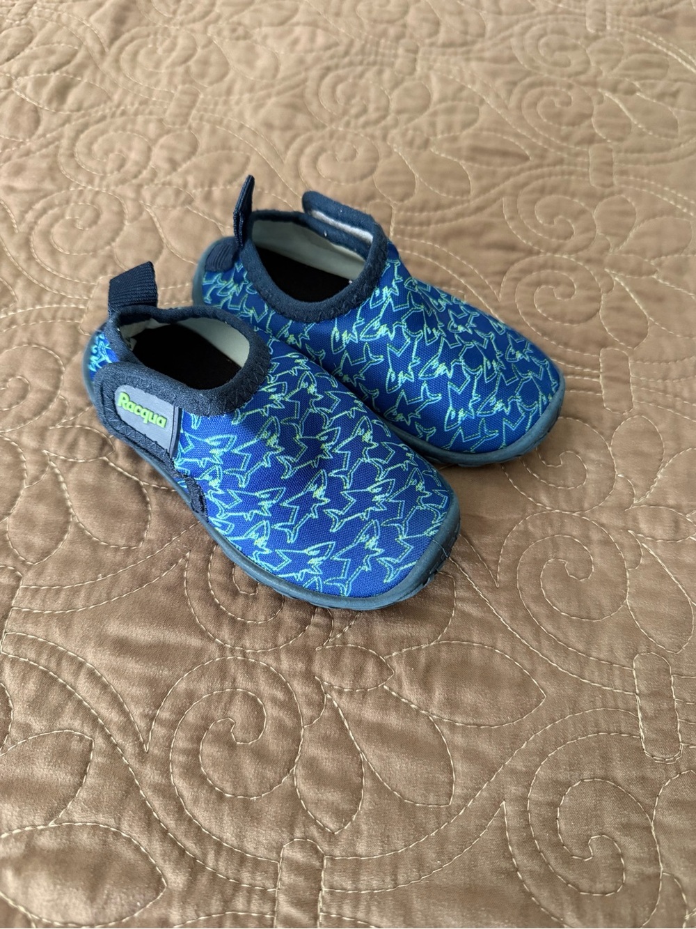 Bogs Kids Blue Star-Print Water Shoes